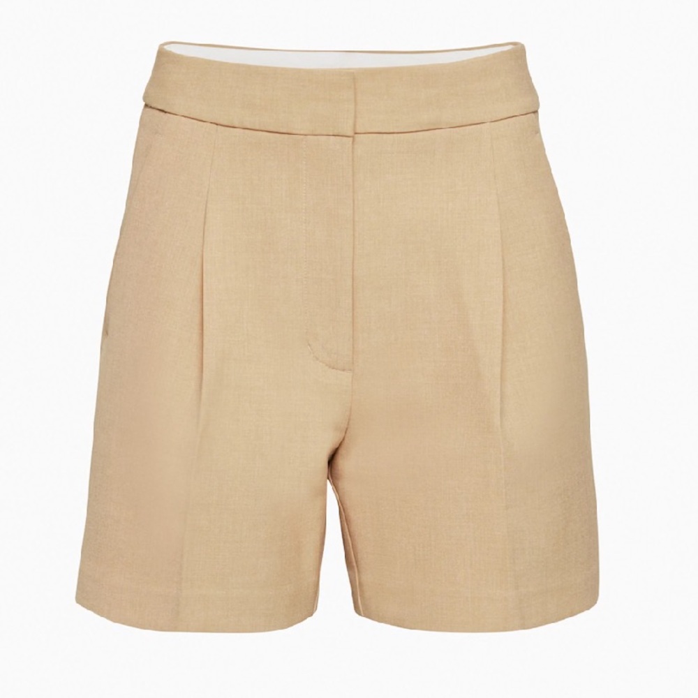 Wilfred Ibiza short